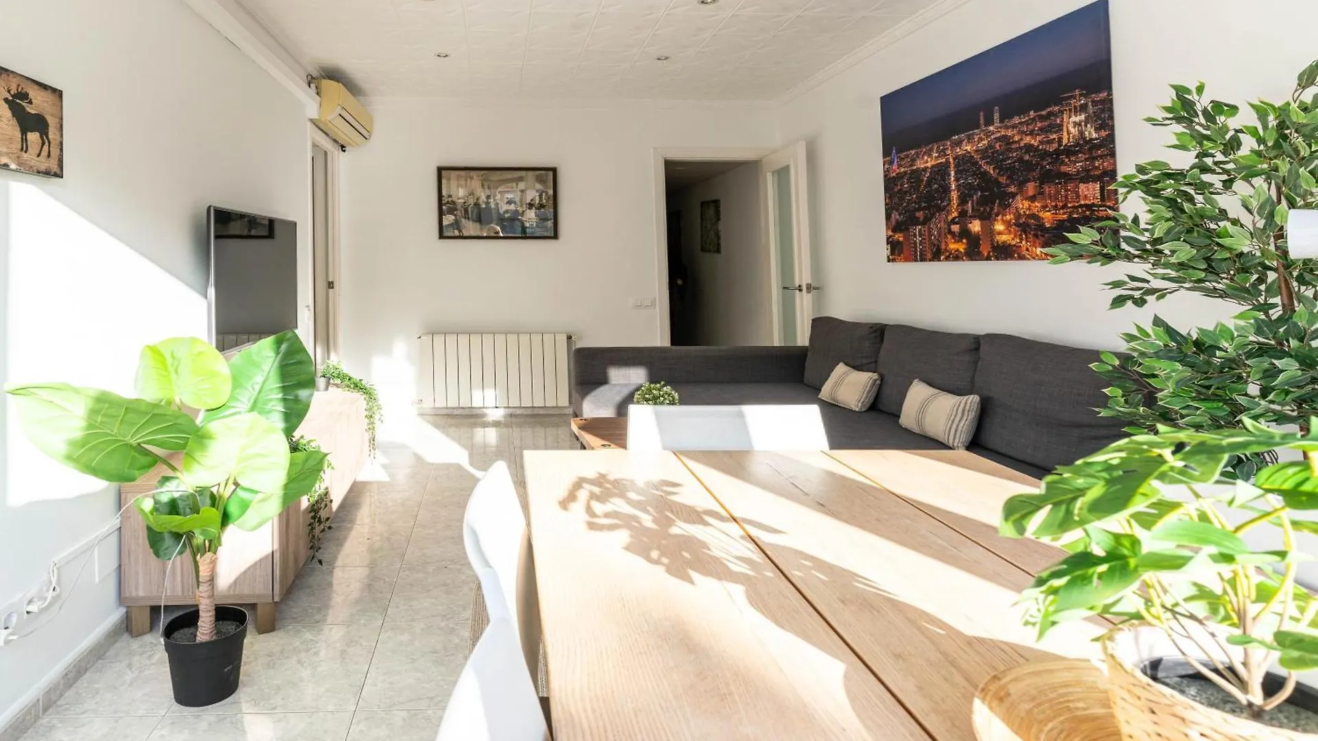Bonito Apartamento Camp Nou Barcelona Spanje